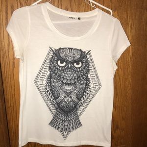 Graphic t shirt